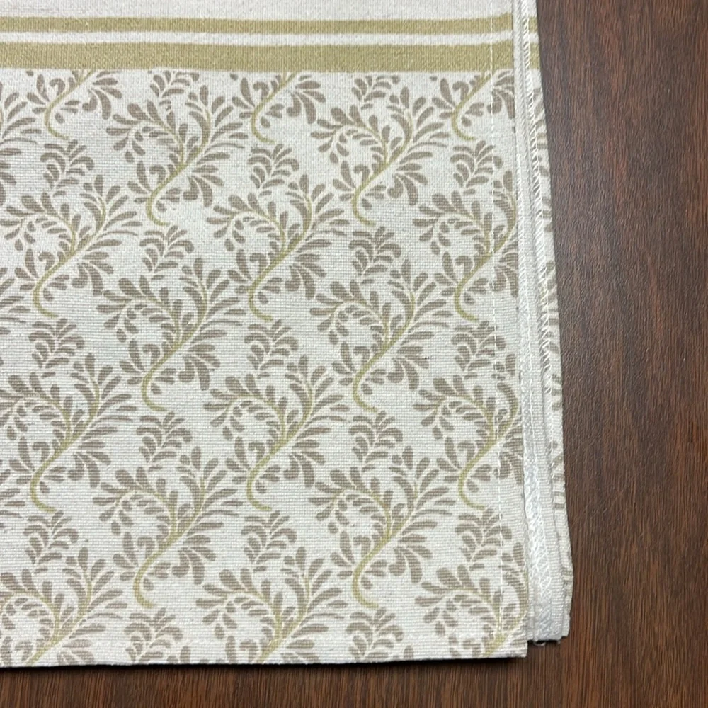 Nicole Canvas table runner, new‎